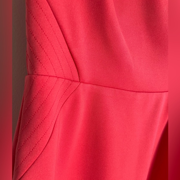 Maggie London Dress; Only Worn a Handful of Times - Picture 2 of 8